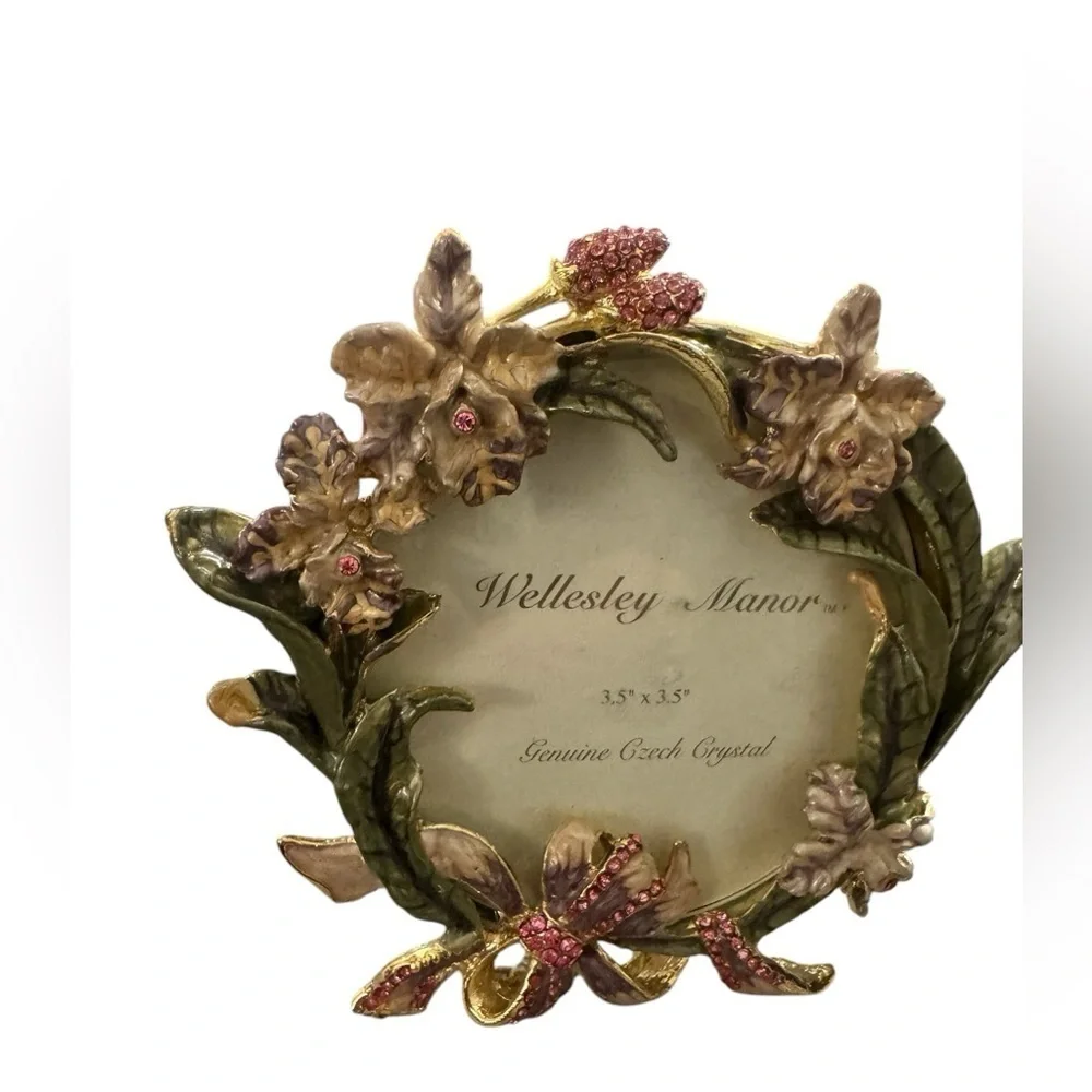 Vintage Wellesley Manor 3.5
